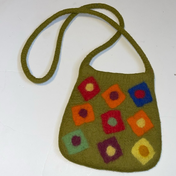 🆕 Handmade Felted Wool Green Hobo Bag with Multicoloured Square Pattern - Picture 2 of 10